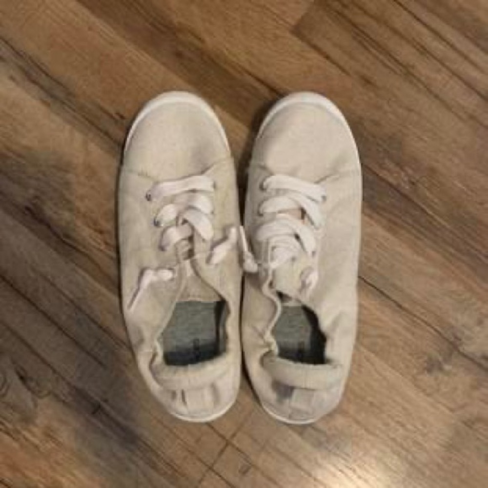 Cream slip on shoes. Women’s 10